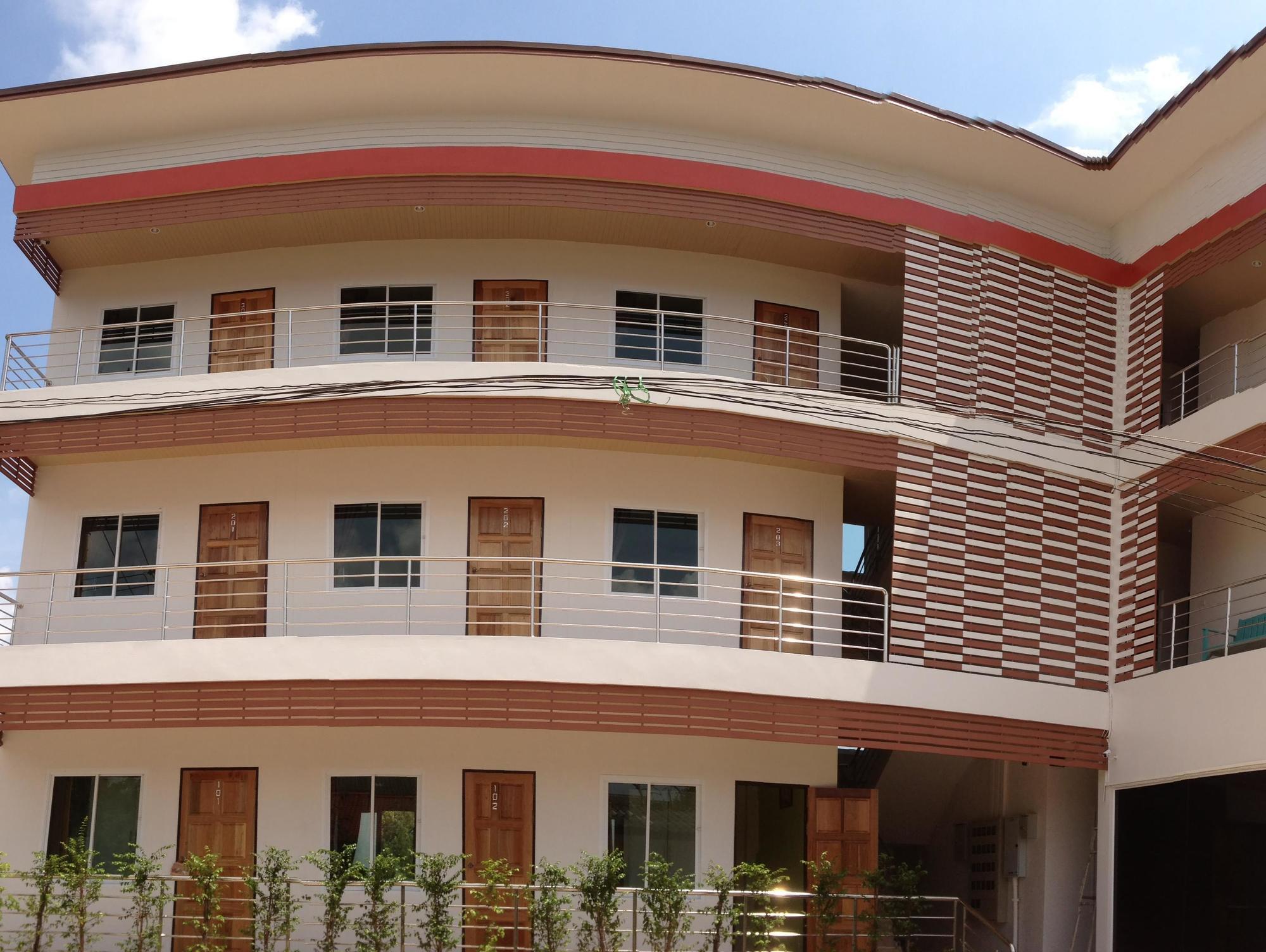 Greenhouse Apartment Nakhon Phanom Esterno foto