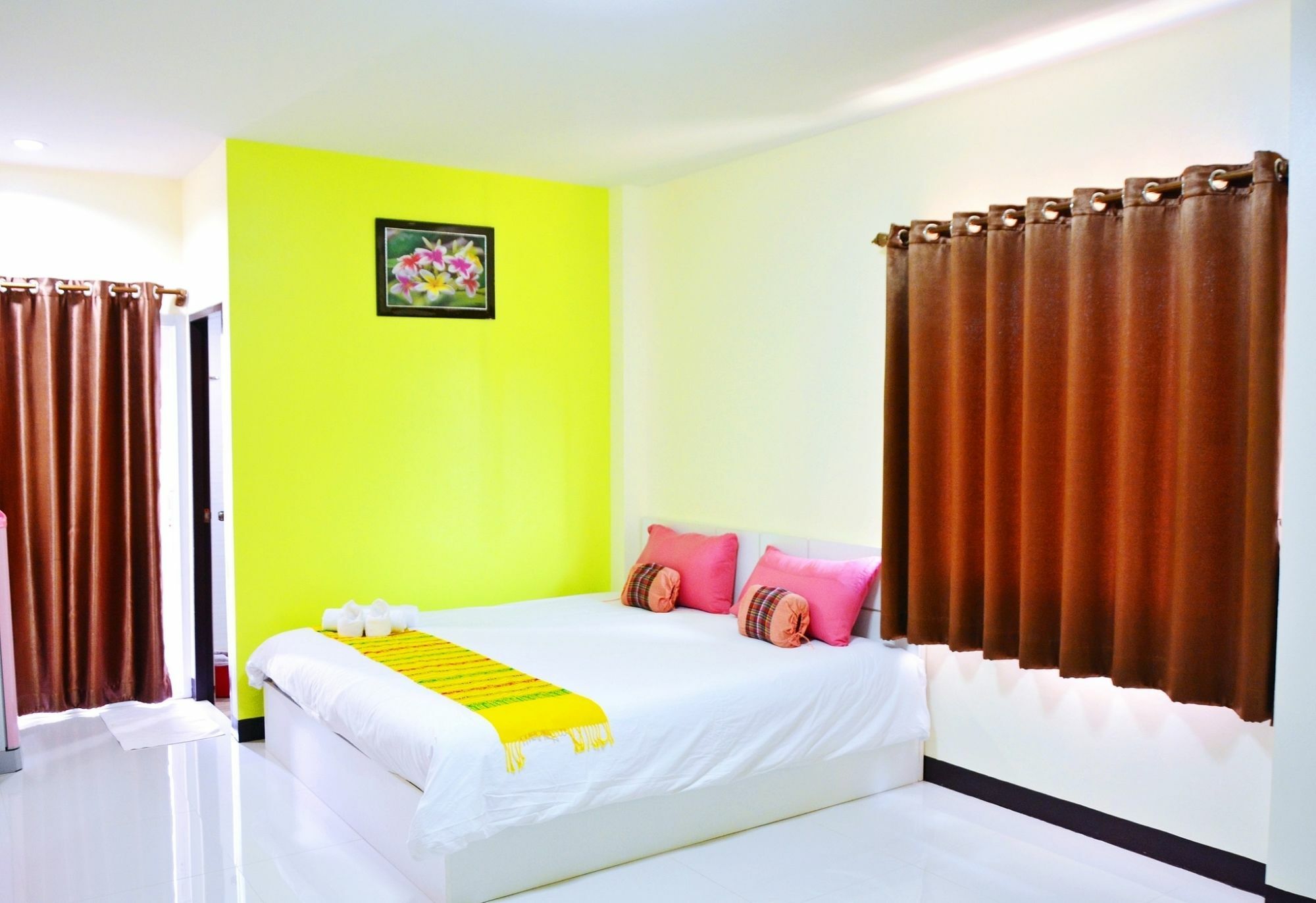 Greenhouse Apartment Nakhon Phanom Esterno foto