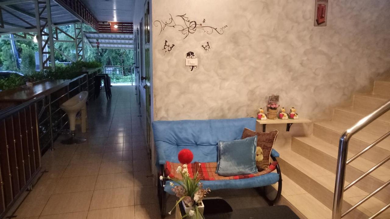 Greenhouse Apartment Nakhon Phanom Esterno foto