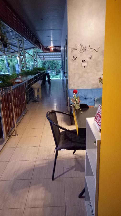 Greenhouse Apartment Nakhon Phanom Esterno foto